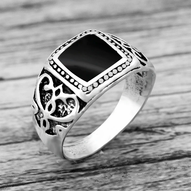Punk Rock Vintage Heart Signet Ring Men Classicl Party Jewelry Male Wedding Black Men Square Enamel Ring
