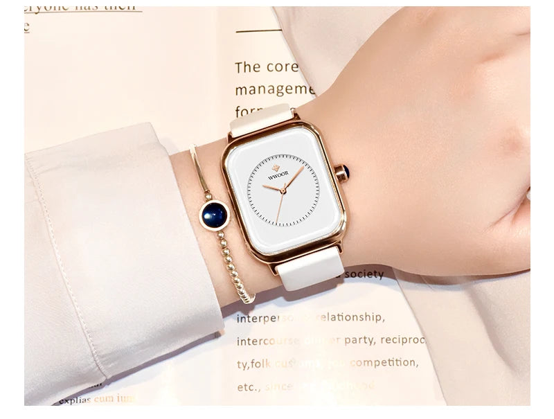 WWOOR Luxury Brand Red Square Watch For Women Quartz Watch Elegant Dress Ladies Wristwatch Simple Female Clock Relogio Feminino