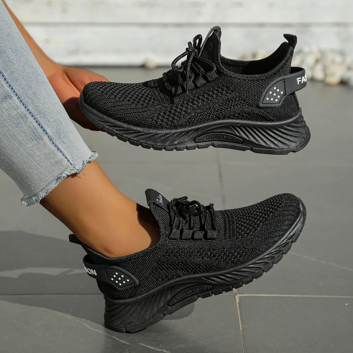 women shoes casual sneaker fall 2025 new fashion leisure sports single shoes wholesale cross-border factory trend fly weaving