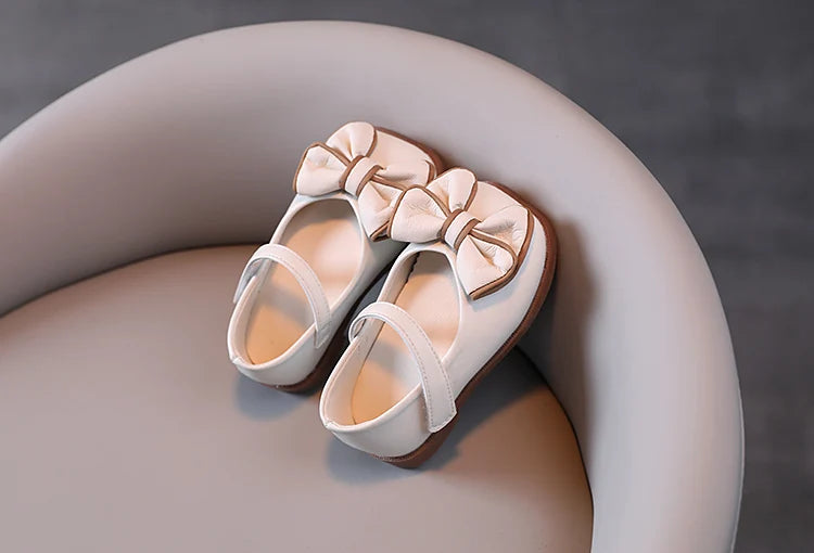 Spring and Autumn Children's Shoes, Small Leather Shoes  Casual Babies Square Mouth Shoes Bow Ties  Princess Shoes Single Shoes