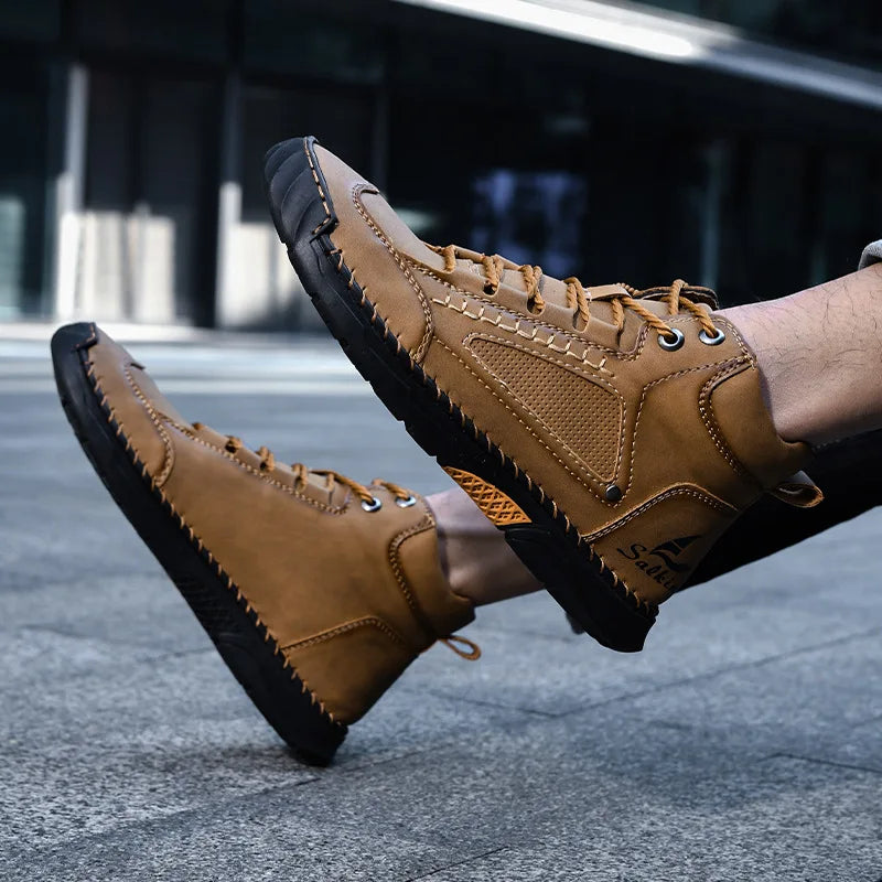 New 2025 Handmade Men Boots Design Sneakers Man Outdoor Casual Leather Men Shoes Ankle Boots Fall Breathable Hot Sale