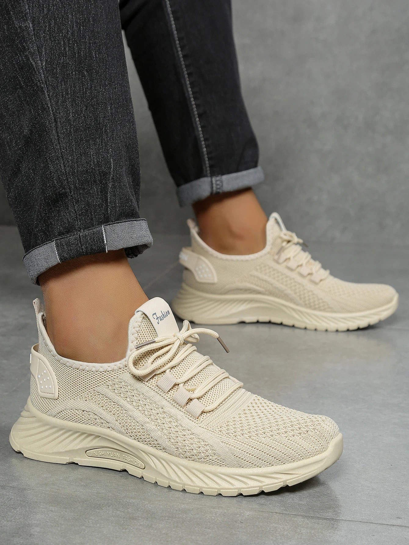women shoes casual sneaker fall 2025 new fashion leisure sports single shoes wholesale cross-border factory trend fly weaving