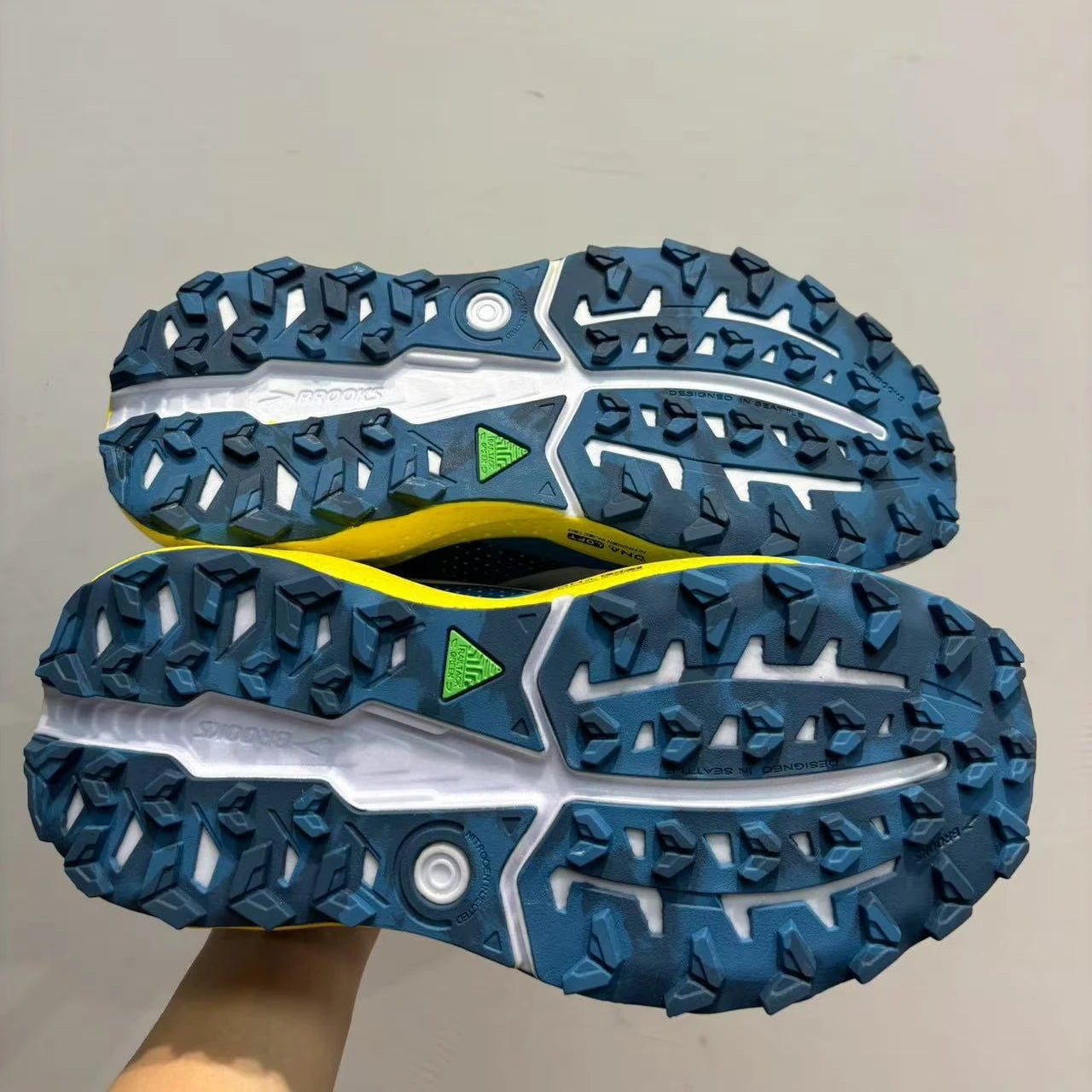 Brooks Men’s Casual Sneakers Caldera 8 Ultra Trail Running Shoes Breathable Cushioned Long-term Training Sports Jogging Shoes