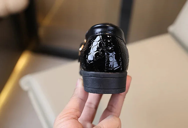 Kids Leather Shoe for Catwalk Fashion Boys Black Flats Pointed-toe Versatile School Uniform Children Performance Low-heels Shoes