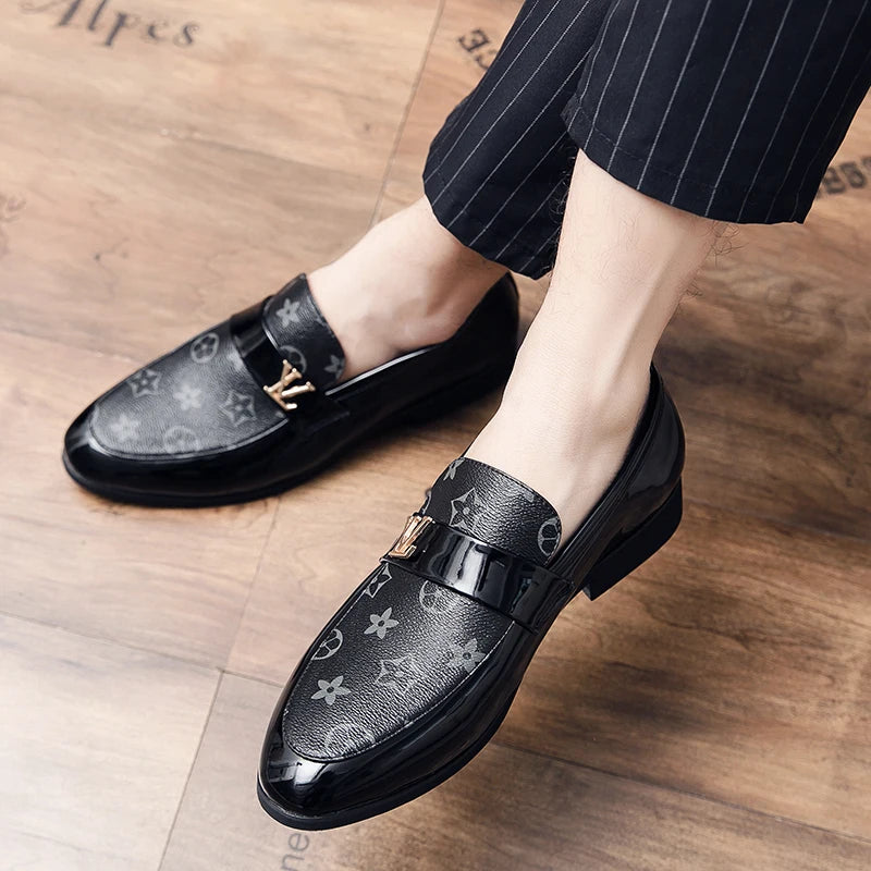 Loafers 2025 New Men's Shoes British Business Genuine Leather Slip-On Soft Surface Small Leather Shoes Pointed Toe Trendy Shoes