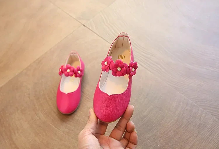 Spring and Autumn New Girls Leather Shoes Children Flats Princess Shoes Kids Flower Sweet for Wedding Cute Fashion Floral Flats