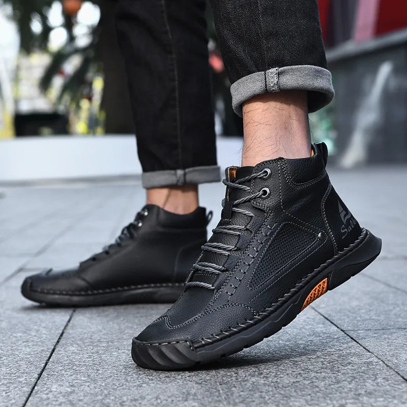 New 2025 Handmade Men Boots Design Sneakers Man Outdoor Casual Leather Men Shoes Ankle Boots Fall Breathable Hot Sale