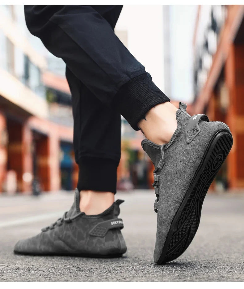 2024 Fashion Simple Designer Mens Shoes Casual Soft Sole Lace Up Breathable Light Comfortable Outdoor Walking Shoes Men Loafers