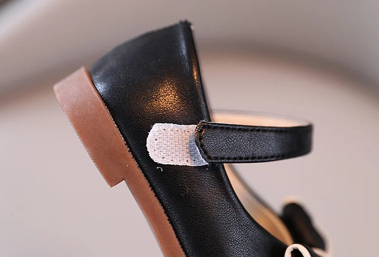 Spring and Autumn Children's Shoes, Small Leather Shoes  Casual Babies Square Mouth Shoes Bow Ties  Princess Shoes Single Shoes