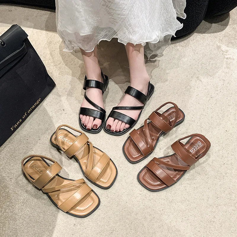 Trendy Flat Bottomed Sandals for Women 2024 New Casual, Simple and Versatile Beach Fashion Roman Sandals Zapatos De Mujer