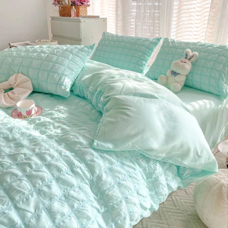 The Simple Solid-color Puffon Quilt Cover Is Suitable for Bedroom and Apartment Bedding