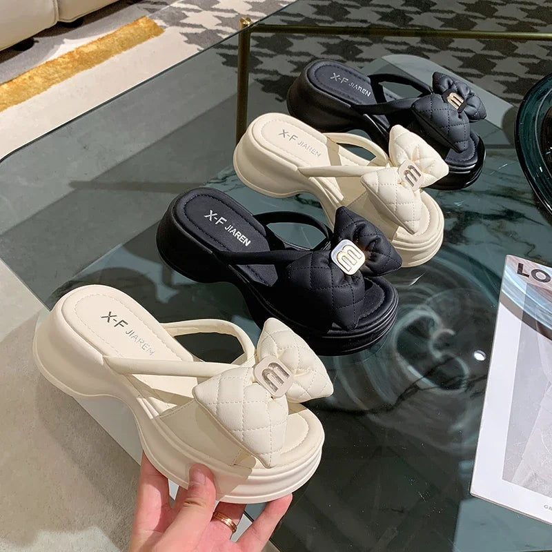 Women's Sandals New Korean Edition Casual Beach Shoes Versatile Thick Sole Shoes Bow Slippers Women's Outwear Summer