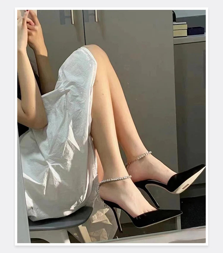 2025 New Mesh Hot Drilled Sexy Versatile Pointed Shallow Mouth Water Diamond Chain High Heels Baotou Sandals for Women