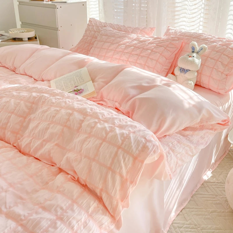 The Simple Solid-color Puffon Quilt Cover Is Suitable for Bedroom and Apartment Bedding