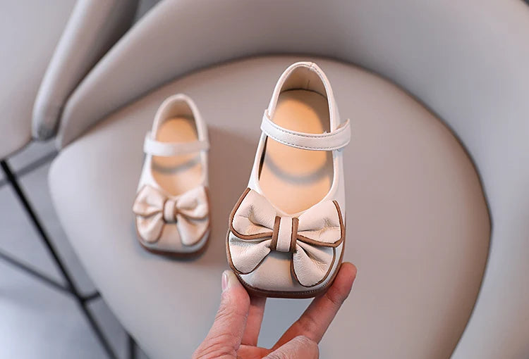 Spring and Autumn Children's Shoes, Small Leather Shoes  Casual Babies Square Mouth Shoes Bow Ties  Princess Shoes Single Shoes