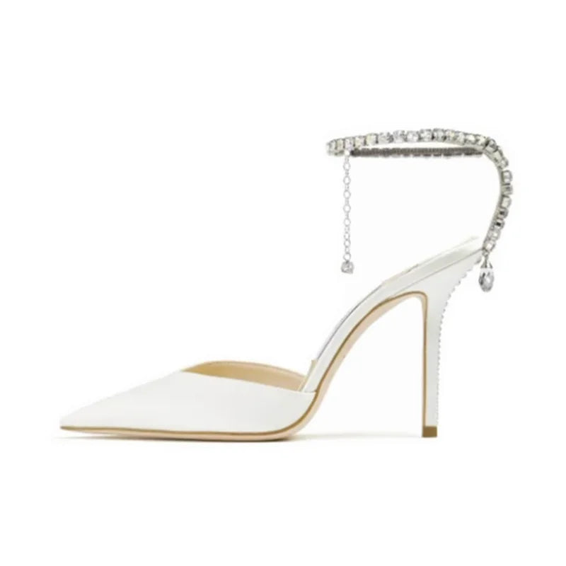 2025 Crystal Pendant White Wedding Shoes Bridesmaid Shoes One-Line Sandals Rhinestone Pointed Stiletto Satin Sexy Party Pumps