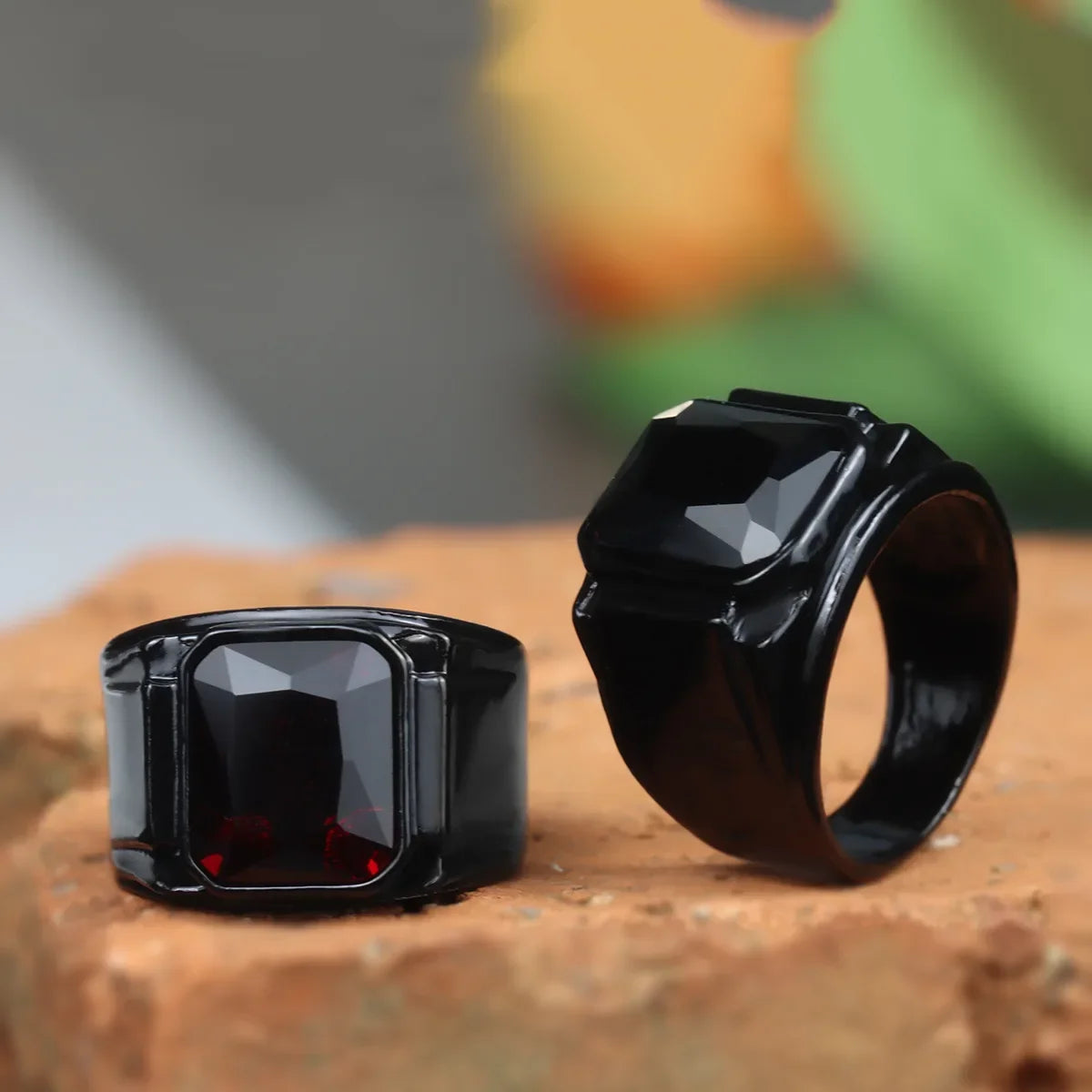 Vintage Rings for Men and Women Black Red New Fashion Hand Ornament Punk Hip Hop Personality Men Ring Gift Jewelry Кольцо