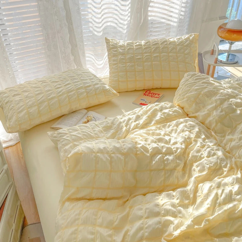 The Simple Solid-color Puffon Quilt Cover Is Suitable for Bedroom and Apartment Bedding