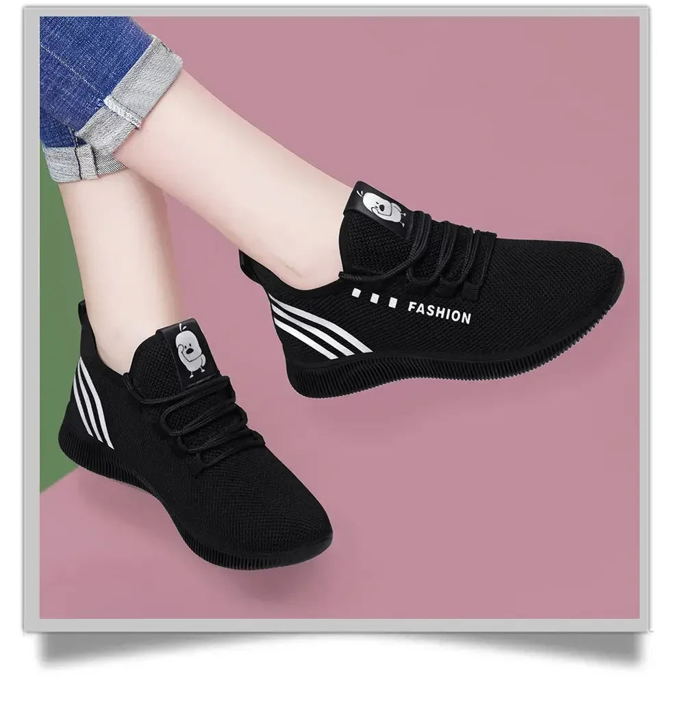 Women Tennis Shoes 2025 Spring New Fly Weaving Old Beijing Cloth Shoes Little Daisy Women's Casual Sports Shoes Walking Shoes