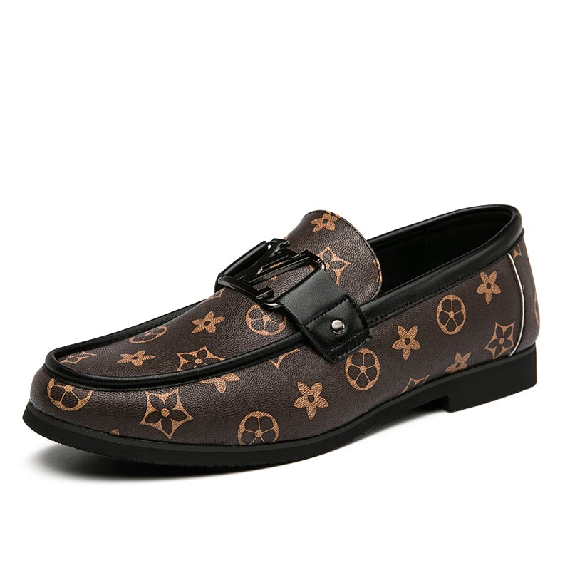 2025 New Genuine Leather Beanie Shoes Men's Casual Shoes Korean Style Trendy Lazy Shoes Light Luxury Personalized Big Brand Shoe