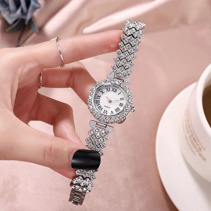 Women's Fashion Quartz Watch Full Diamond Steel Band Water Diamond Full Sky Star Roman Pattern Bracelet Reloj Girl UTHAI H11