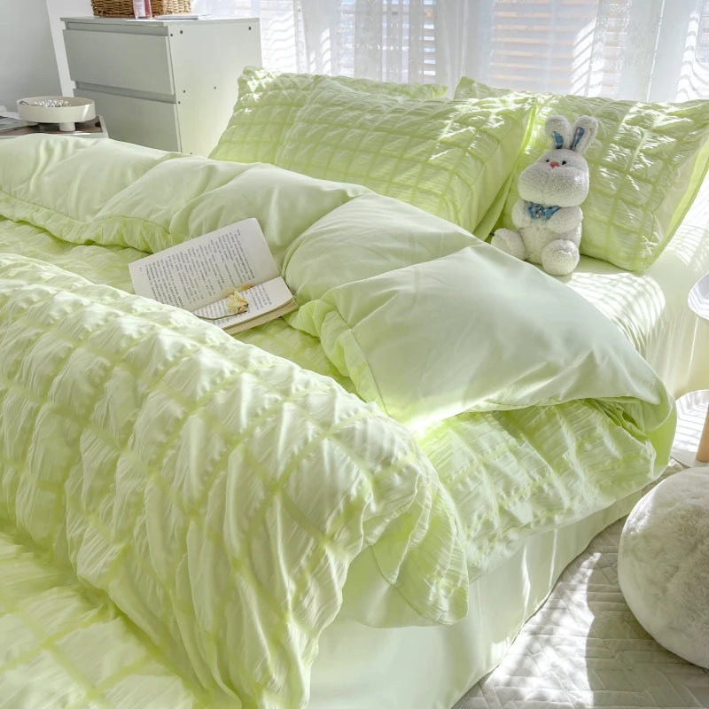 The Simple Solid-color Puffon Quilt Cover Is Suitable for Bedroom and Apartment Bedding
