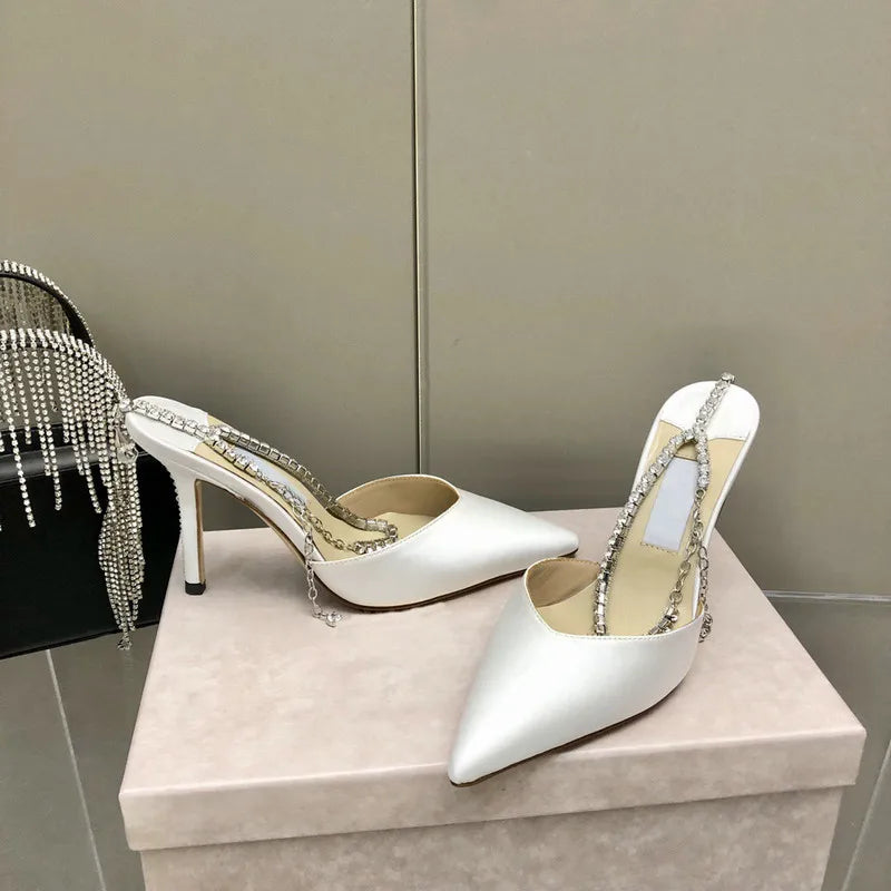 2025 Crystal Pendant White Wedding Shoes Bridesmaid Shoes One-Line Sandals Rhinestone Pointed Stiletto Satin Sexy Party Pumps