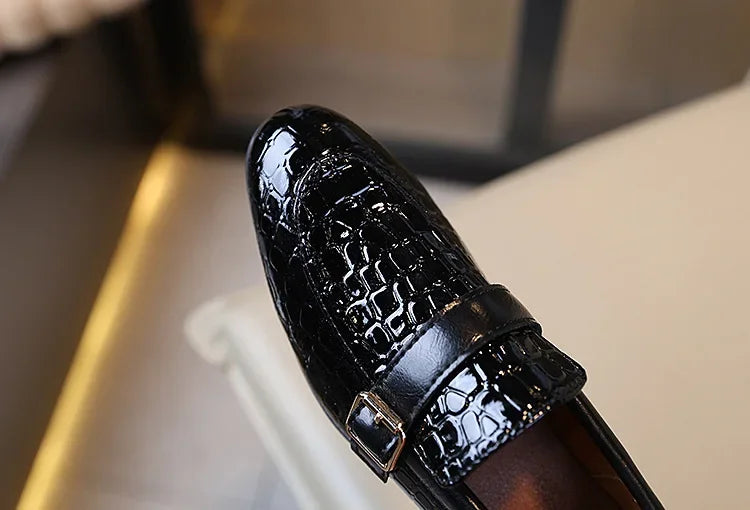 Kids Leather Shoe for Catwalk Fashion Boys Black Flats Pointed-toe Versatile School Uniform Children Performance Low-heels Shoes