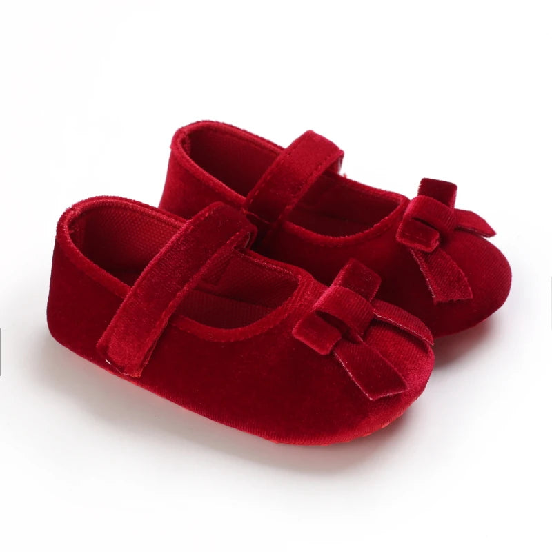 Spring and Autumn Girl Baby Shoes Classic Fashion Red Theme Cute Bow Princess Shoes Rubber Sole Anti slip Comfortable Walking Sh