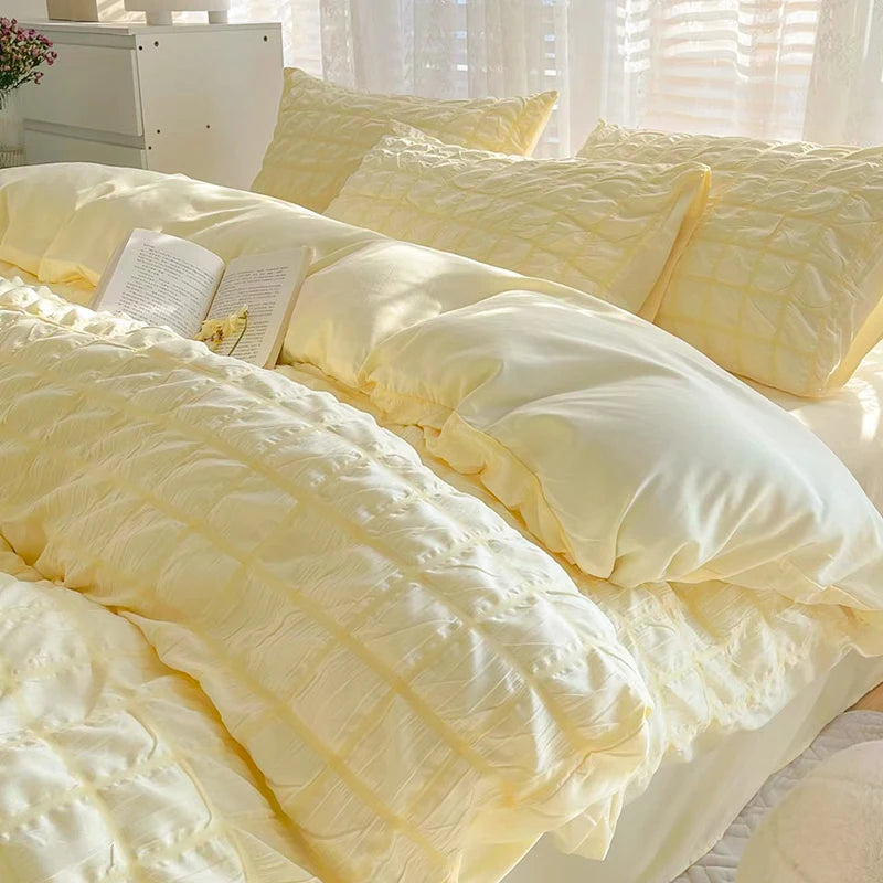 The Simple Solid-color Puffon Quilt Cover Is Suitable for Bedroom and Apartment Bedding