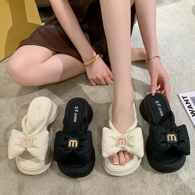 Women's Sandals New Korean Edition Casual Beach Shoes Versatile Thick Sole Shoes Bow Slippers Women's Outwear Summer
