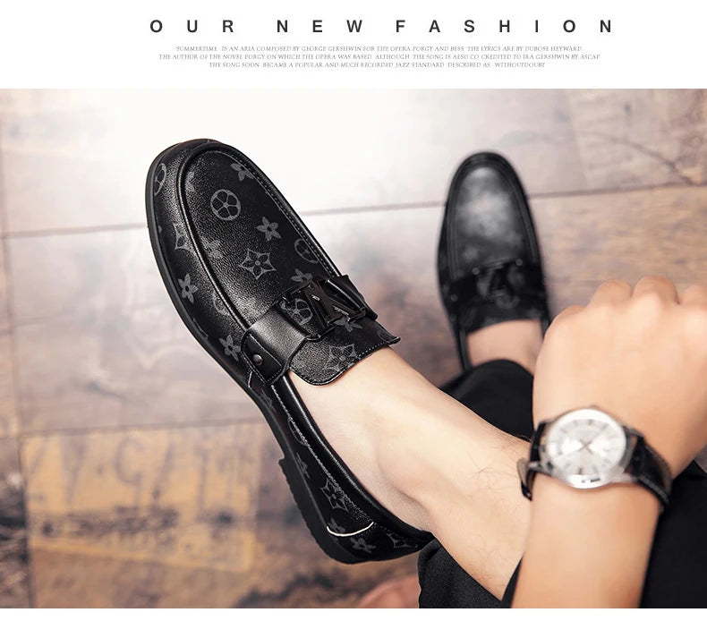2025 New Genuine Leather Beanie Shoes Men's Casual Shoes Korean Style Trendy Lazy Shoes Light Luxury Personalized Big Brand Shoe