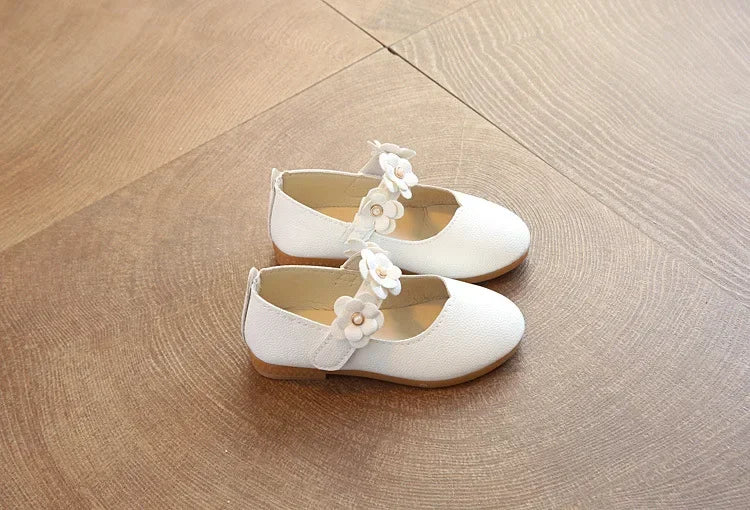 Spring and Autumn New Girls Leather Shoes Children Flats Princess Shoes Kids Flower Sweet for Wedding Cute Fashion Floral Flats