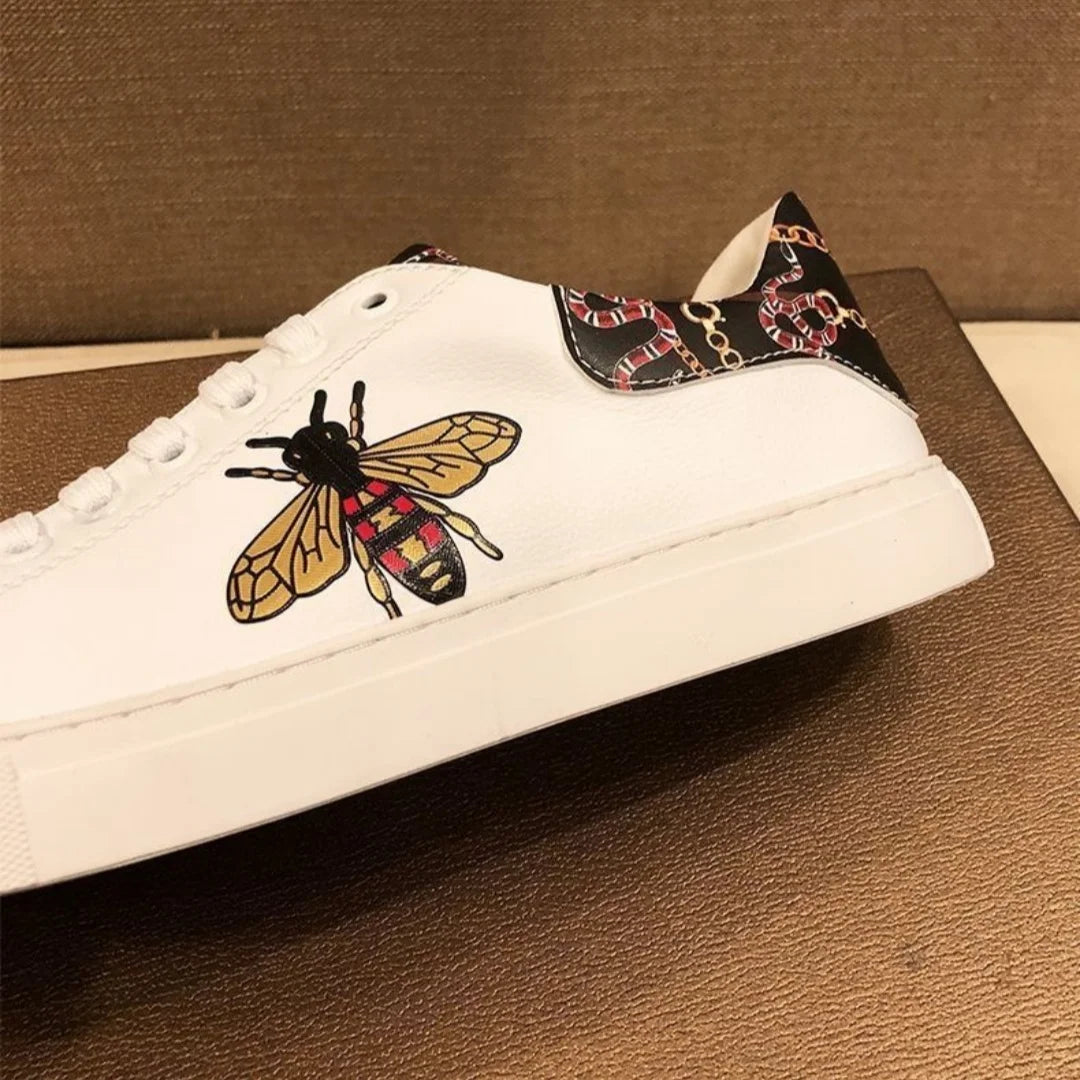 Men's Lac-up Sport Shoes outdoors Handmade Leather Casual Shoes Design Sneakers Man Comfortable Sports shoes