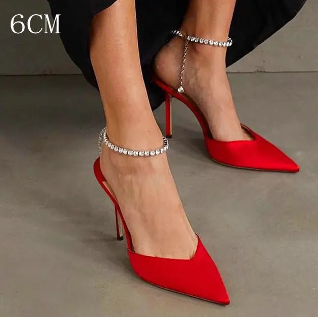 2025 Crystal Pendant White Wedding Shoes Bridesmaid Shoes One-Line Sandals Rhinestone Pointed Stiletto Satin Sexy Party Pumps