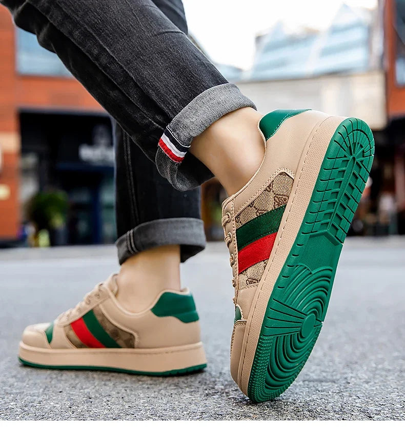 2025 Summer High-Quality Retro Versatile Fashion Trendy Sneakers Casual Shoes Lightweight Couple Style Breathable Comfortable