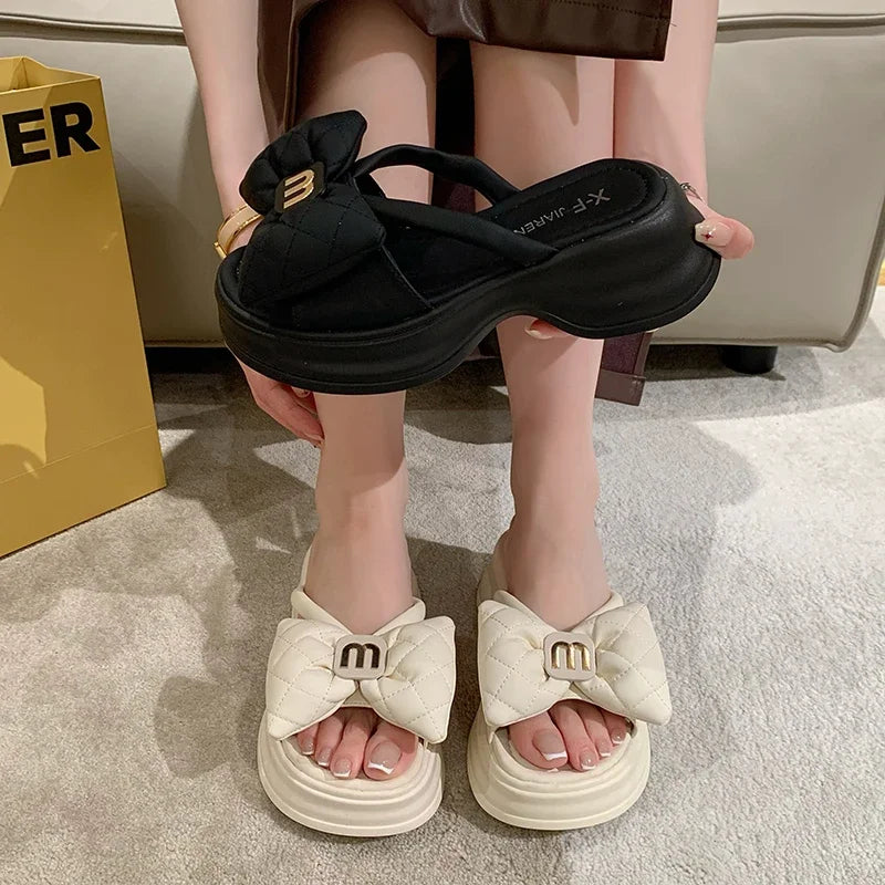 Women's Sandals New Korean Edition Casual Beach Shoes Versatile Thick Sole Shoes Bow Slippers Women's Outwear Summer