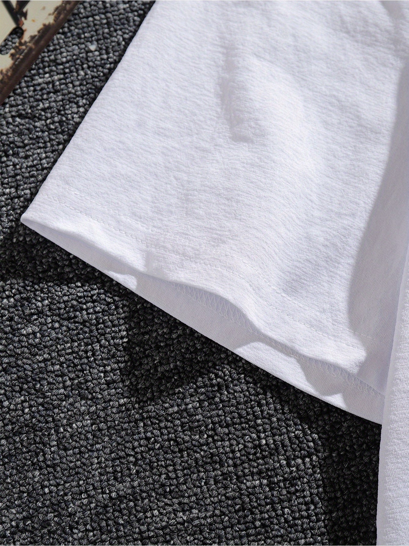 Explore The Latest Fashion Trends At Popular US Online Clothing Platforms Where Trendy Items Await Your Discovery