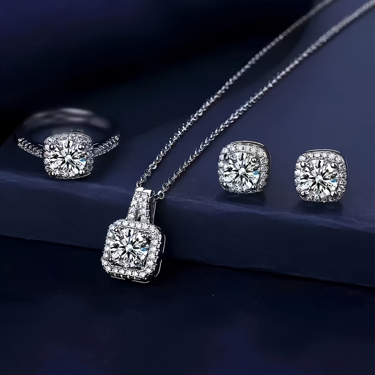 925 Silver Cube Shiny zirconia Set Earrings and Pendant Necklace and Ring, Elegant Luxury Style, Exquisite Women'S Gift
