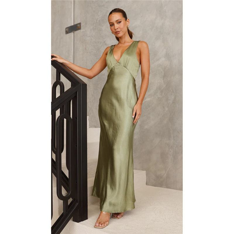 Women's Clothing Solid Color And V-neck Slim Fit Dress