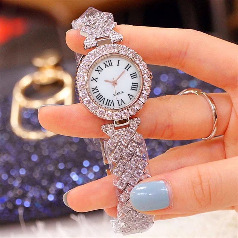 Starry Women's Watch Necklace Bracelet Ear Studs Three-Piece Set Women's Watch with Diamonds Suit Fashion Quartz Watch