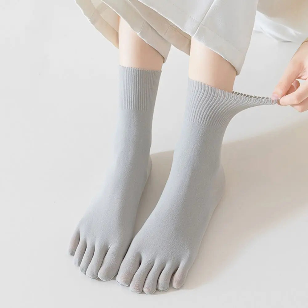 Five Fingers Socks, Women Cotton Mesh Summer Five Toe Hosiery Sports Solid Color Mid Tube Socks With Separate Fingers