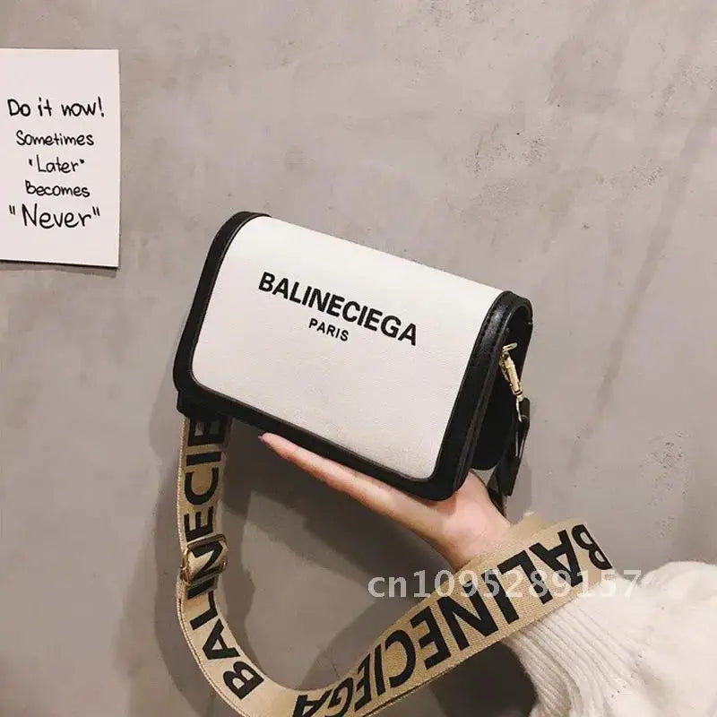 Small Square Bag Black Bag Women's New Shoulder Bag Crossbody Bag Women's Fashion Korean New Small Bag