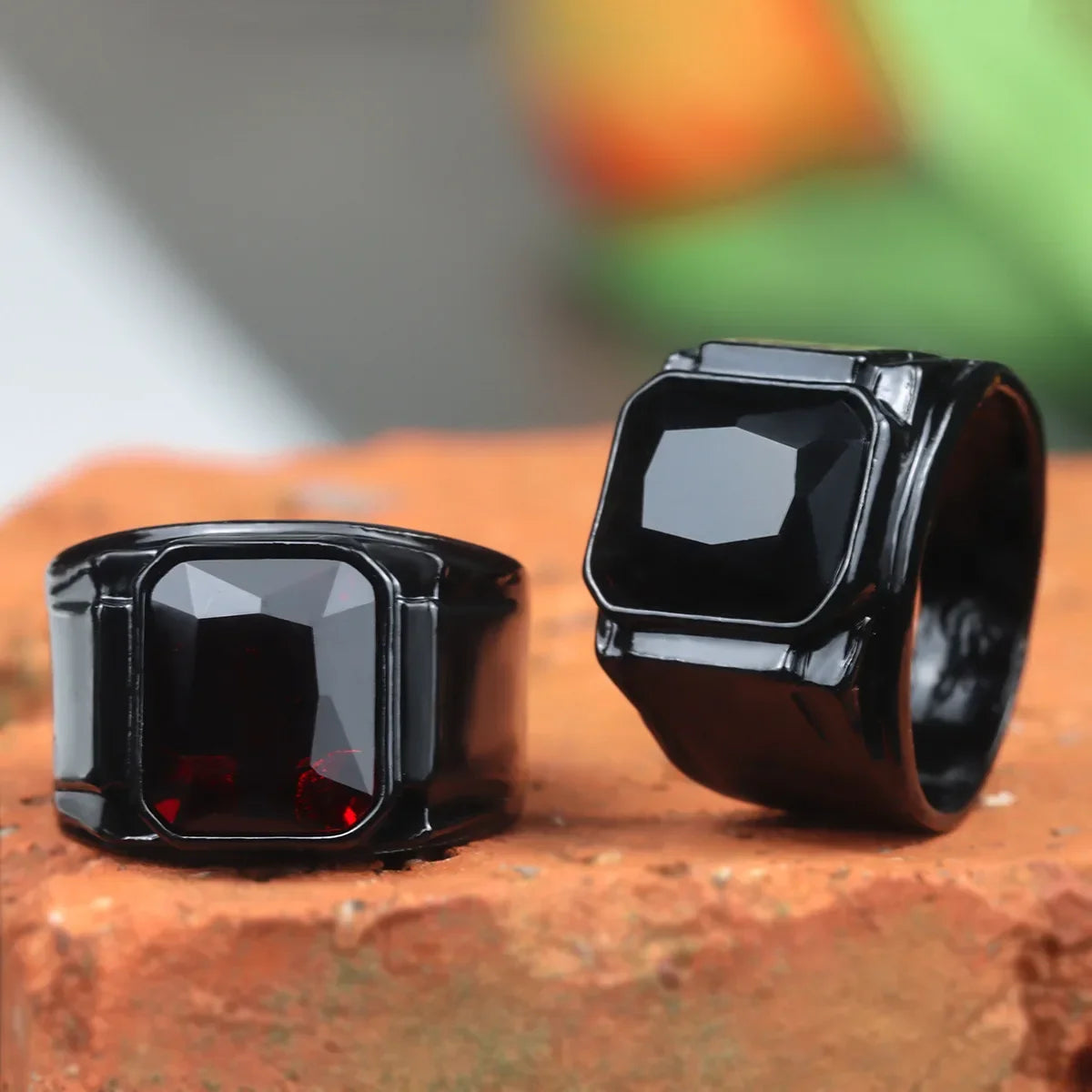 Vintage Rings for Men and Women Black Red New Fashion Hand Ornament Punk Hip Hop Personality Men Ring Gift Jewelry Кольцо