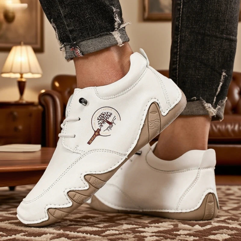 New Handmade Leather Men Boots Autumn Design Sneakers 2025 Man Breathable Casual Leather Shoes Men Ankle Boots Outdoor Fashion