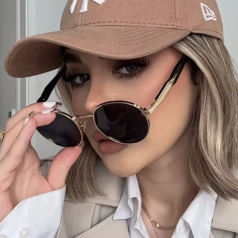 Street Photography Sunglasses For Women, Metal Fashion Uv Anti-retro Round Frame Trendy Personalized Car Sunglasses 2415