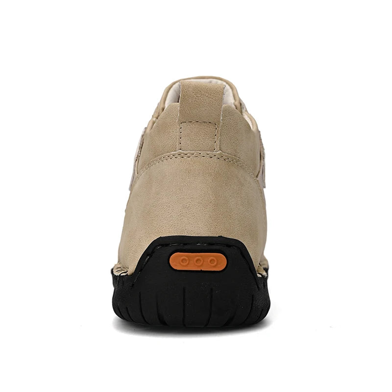 New 2025 Handmade Leather Casual Men Shoes Design Sneakers Man Breathable Leather Shoes Men Ankle Boots Outdoor