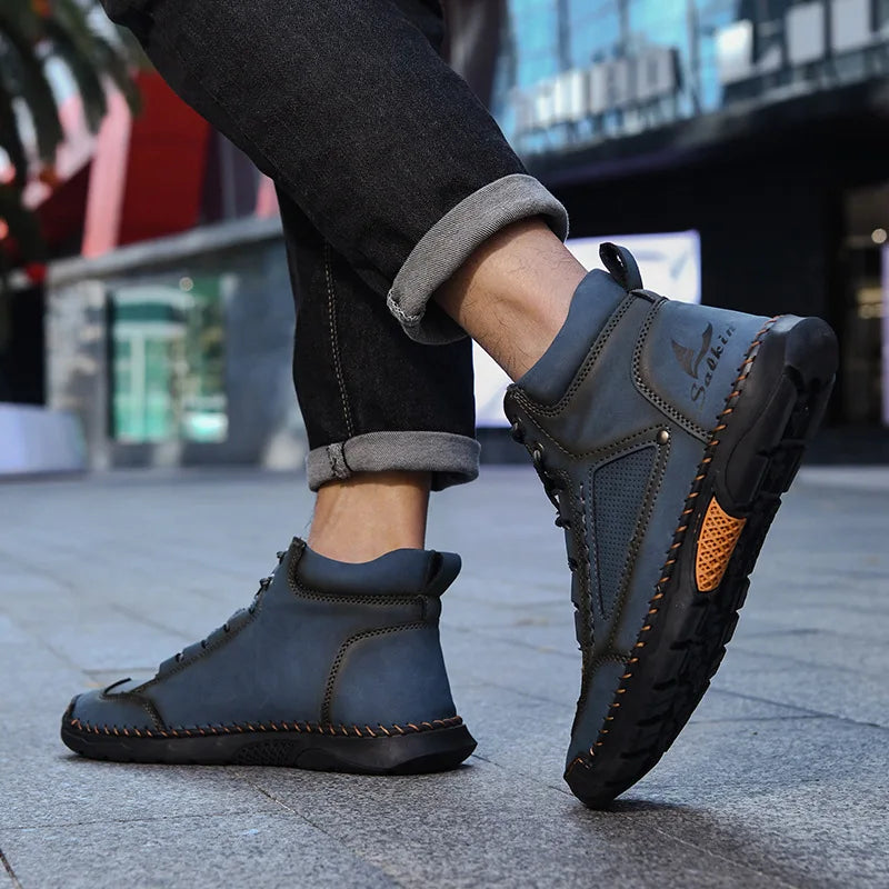 New 2025 Handmade Men Boots Design Sneakers Man Outdoor Casual Leather Men Shoes Ankle Boots Fall Breathable Hot Sale