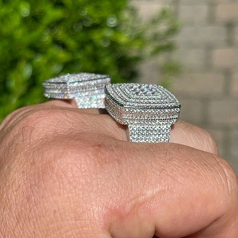 Huitan Gorgeous Square Shaped Wedding Rings for Lover Men/Women New Luxury Silver Color Bling CZ Couple Rings Fashion Jewelry