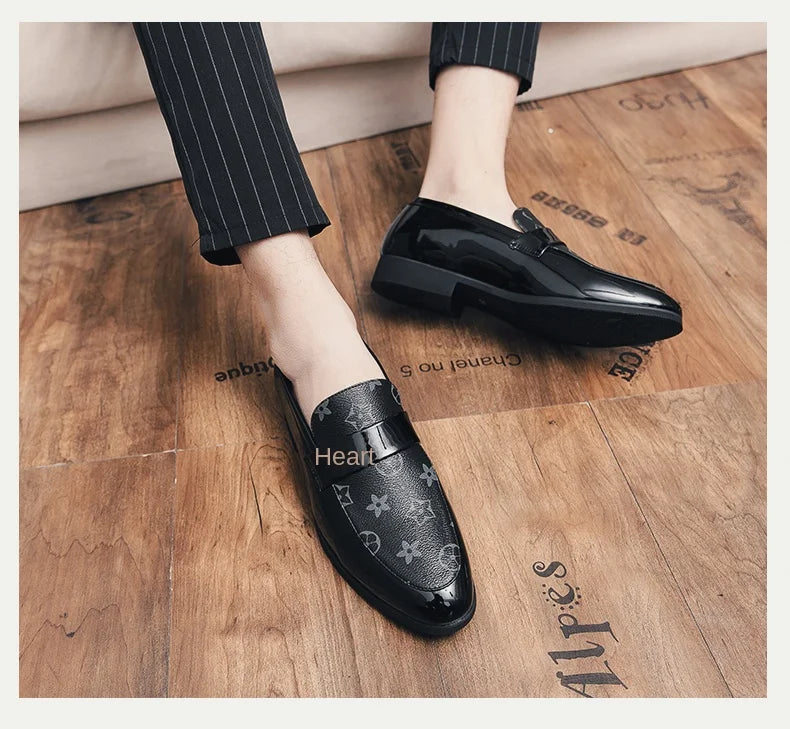 Loafers 2025 New Men's Shoes British Business Genuine Leather Slip-On Soft Surface Small Leather Shoes Pointed Toe Trendy Shoes